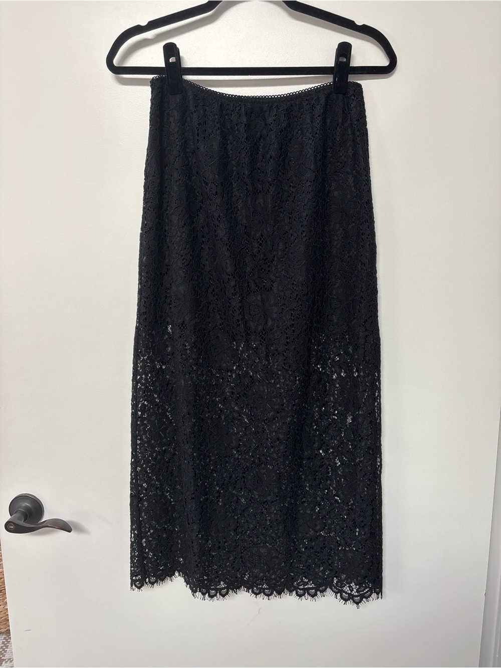 Gap Black Lace Midi Skirt with Scalloped Hem